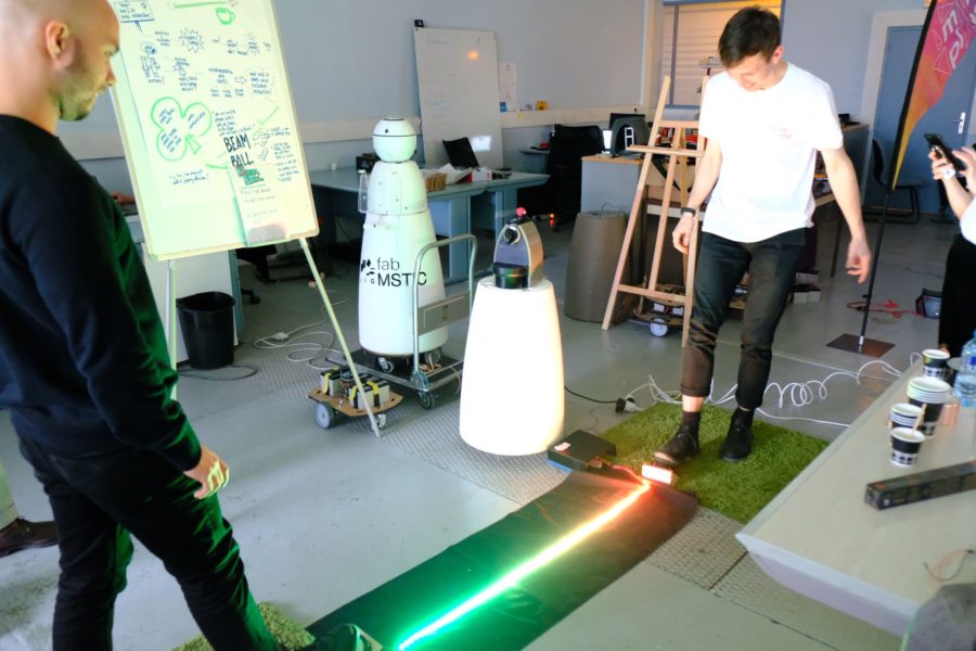 A coffee machine that promotes social interaction Plush & Nuggets