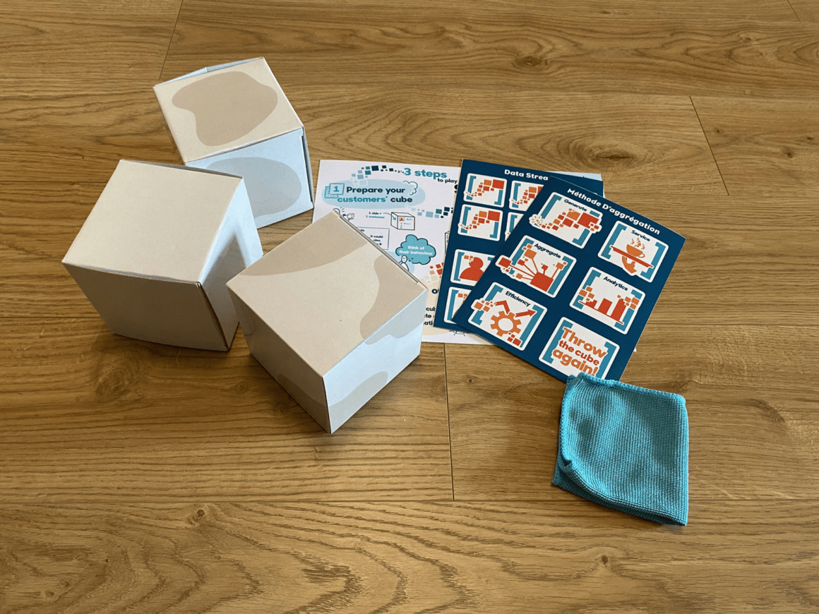 Plush & Nuggets erasable dices