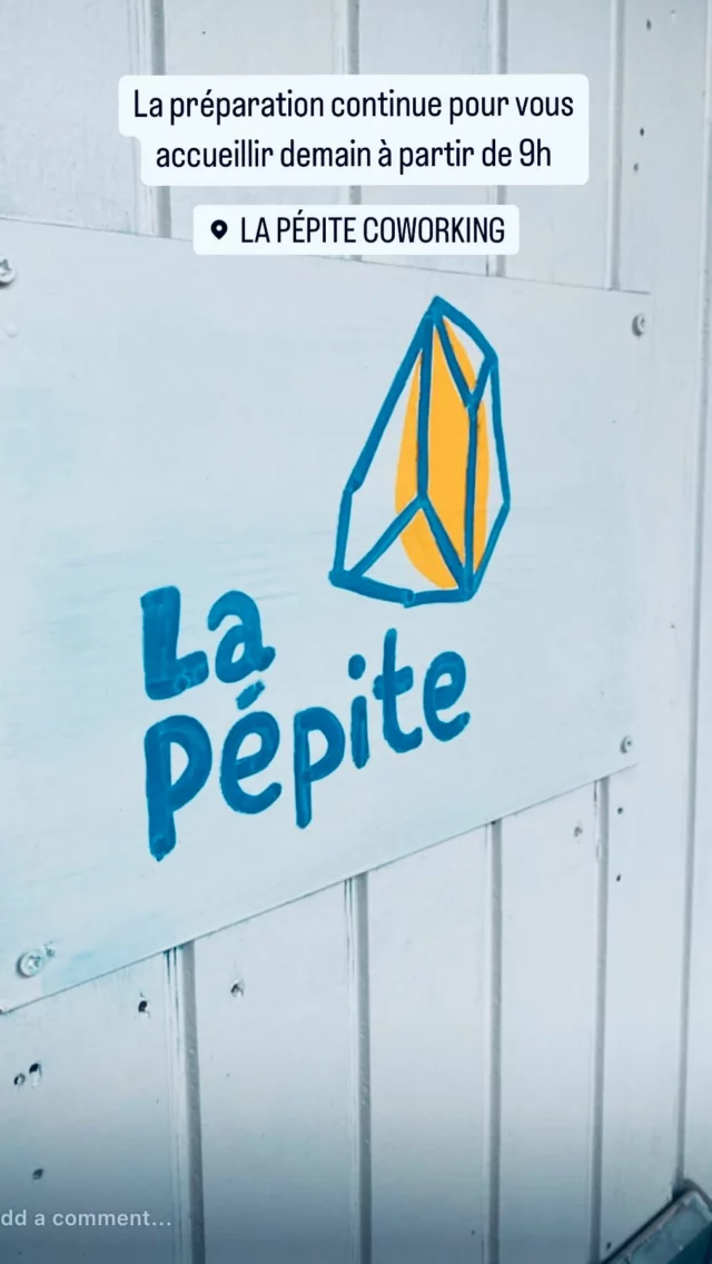 ✨ Pourquoi « LaPépite » ? ✨

Il y a des lieux qui résonnent, qui racontent une histoire... 💫 C’est ce que j’ai ressenti en découvrant ce magnifique bâtiment d’architecte. 🌿🏛️ À travers chaque recoin, chaque détail, j’ai vu tout le potentiel d’un espace vivant, vibrant, où se croisent projets, idées et inspirations. 🚀💡

La Pépite, c’est plus qu’un coworking : c’est un endroit pour se (re)découvrir, libérer sa créativité 🎨🖋️, et explorer ces petites pépites en nous qui ne demandent qu’à briller 🌟. Ici, on vient pour travailler, grandir et révéler ses trésors intérieurs, que ce soit pro ou perso ✨💛.

Bienvenue dans cette aventure où chacun peut faire scintiller sa propre pépite 💎🔑.

#LaPépiteCoworking #ExploreTesTrésors #CoworkingGrenoble#EspacesCollaboratifs #CoworkingCréatif
#ArtDeTravailler #NouveauxEspaces